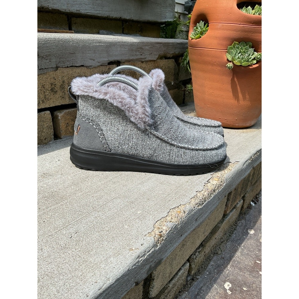 Hey Dude Women's Denny Gray Lined Casual Shoes Size 8 Bootie